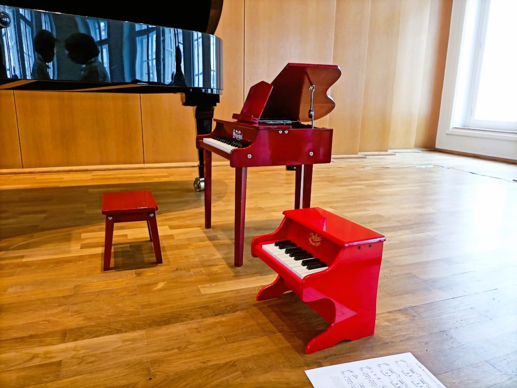 Unterschiedliche Toy Pianos